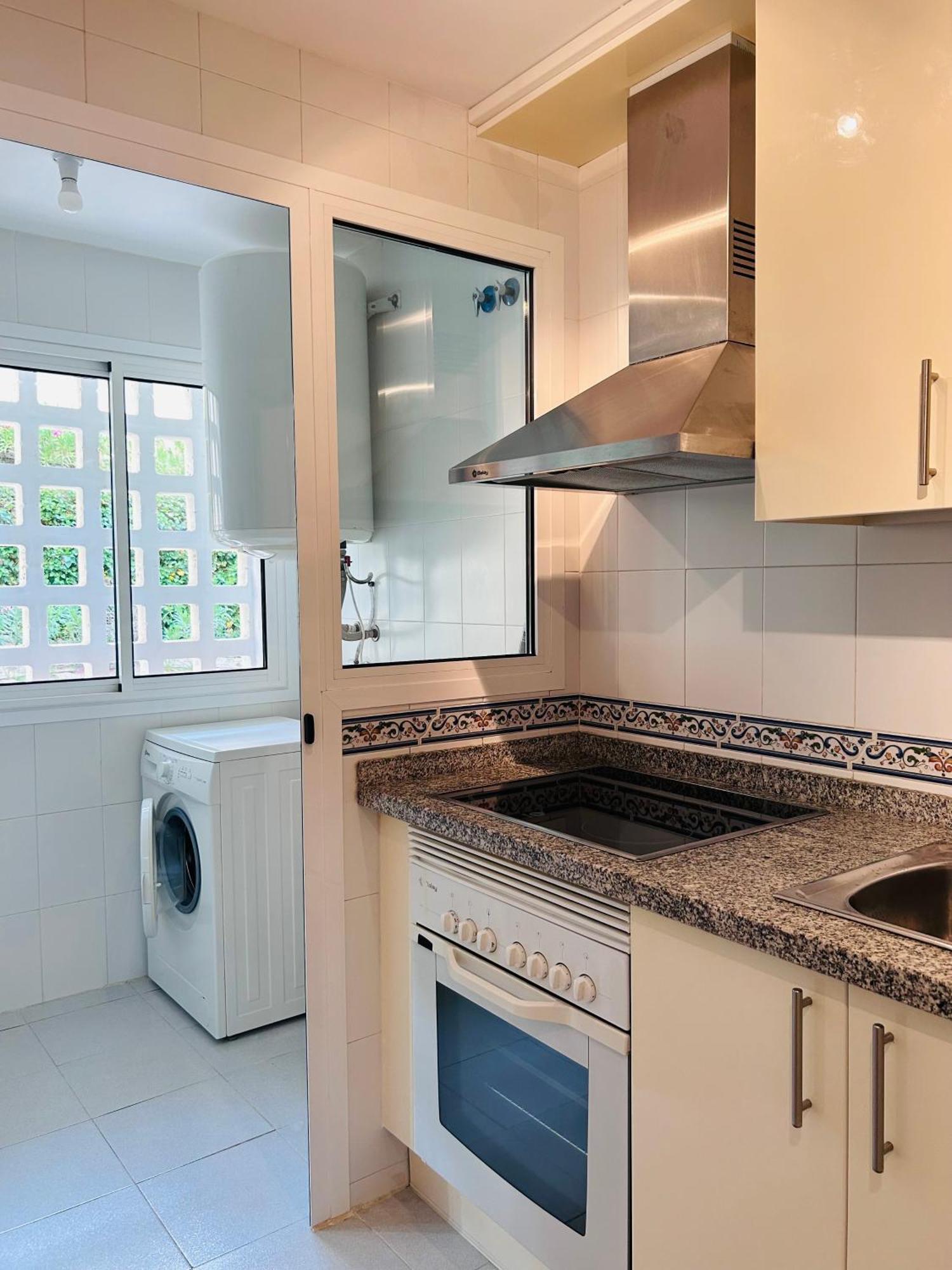 Duquesa Village Property Манільва Екстер'єр фото